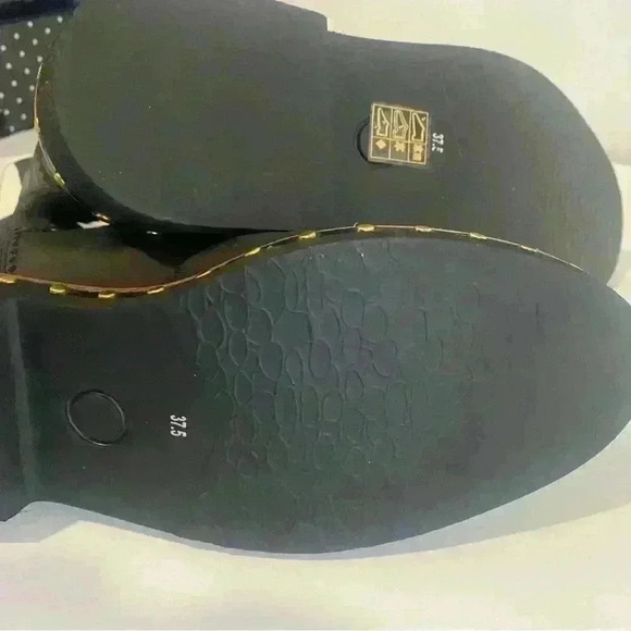 FREE PEOPLE Atlas Puffer Chelsea Boot in Black Leather Size 7.5 NWOT - Picture 7 of 7